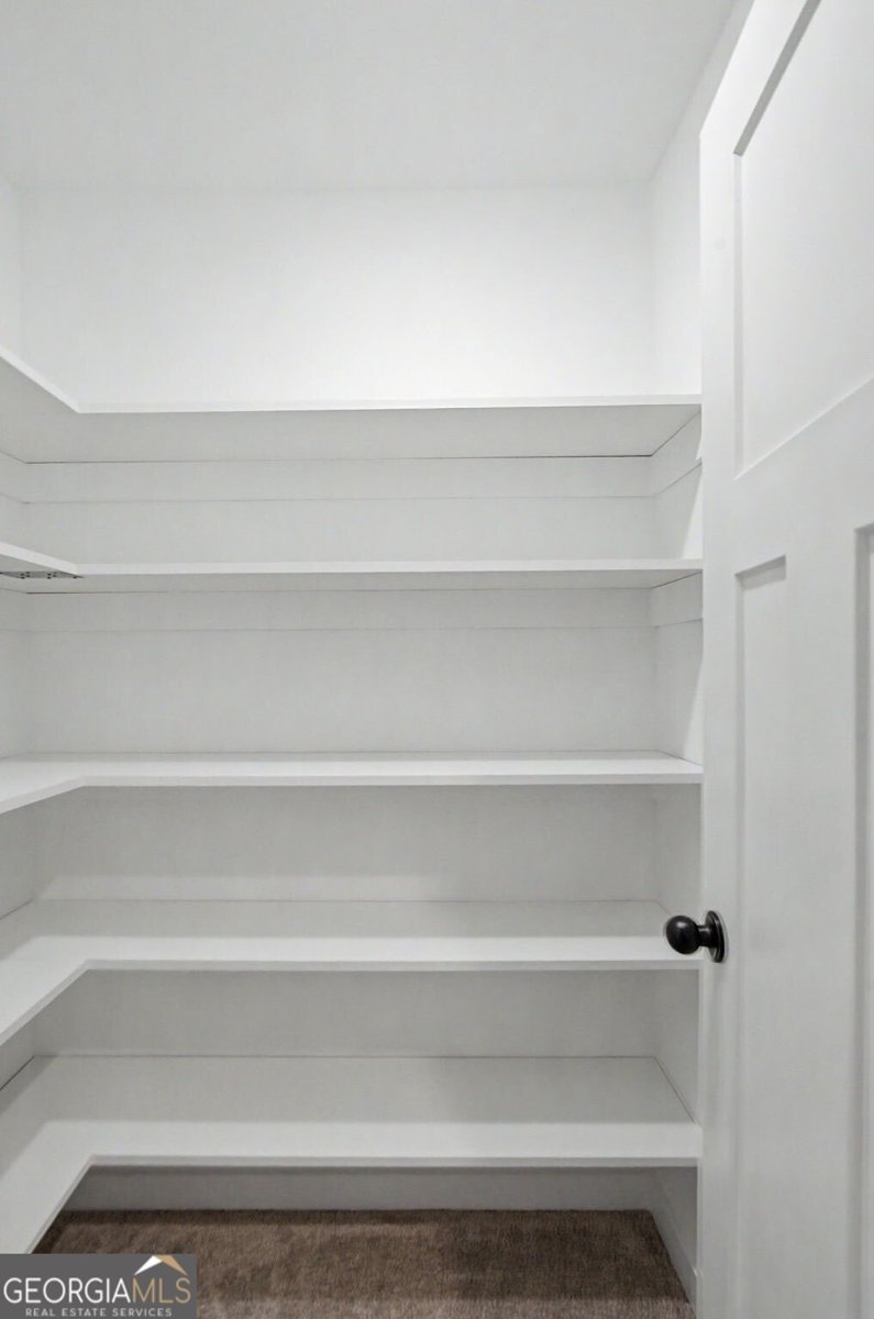 24 Rocky Circle White - Photo 16