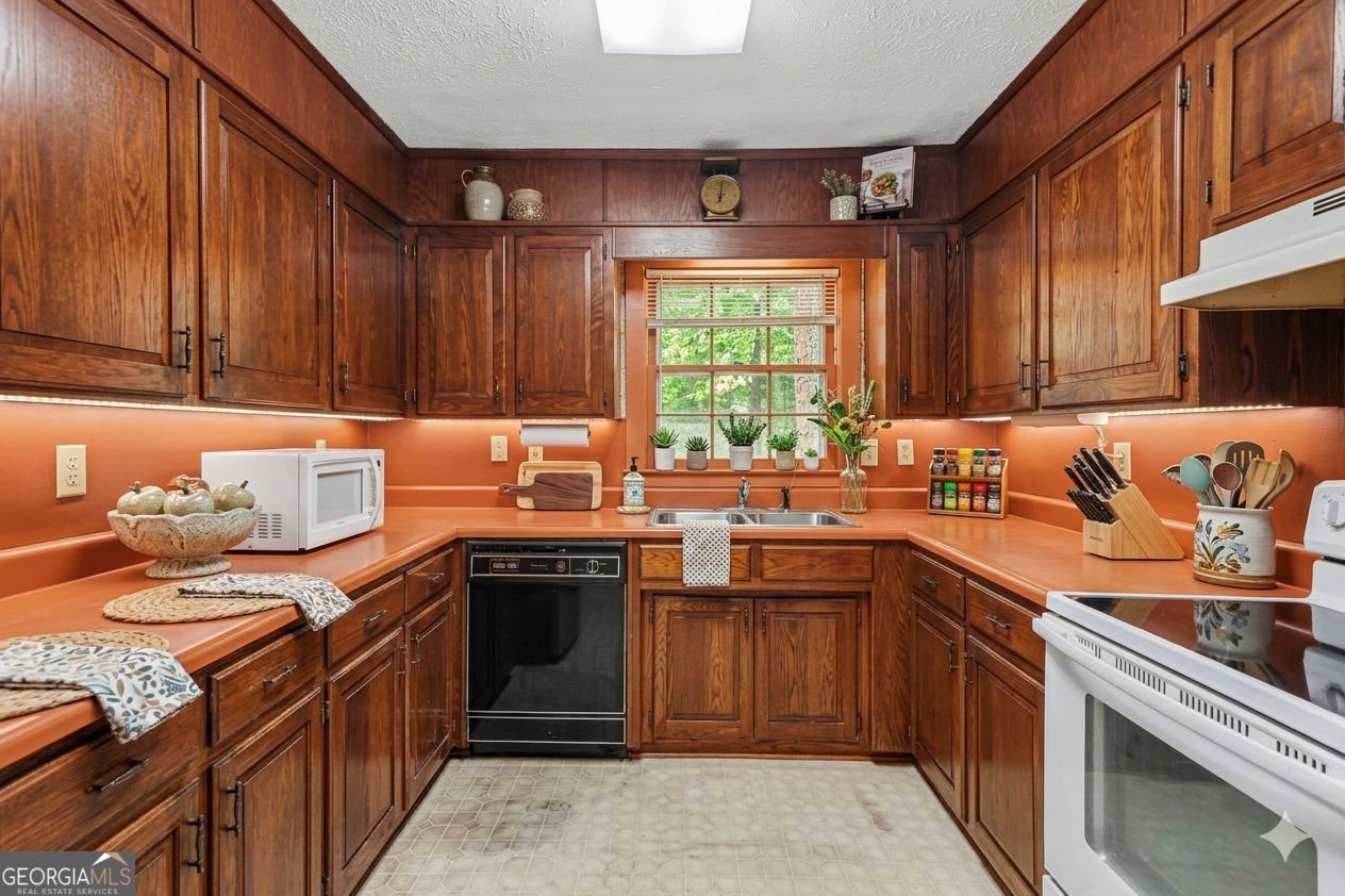 3642 Rainbow Circle Snellville - Photo 15