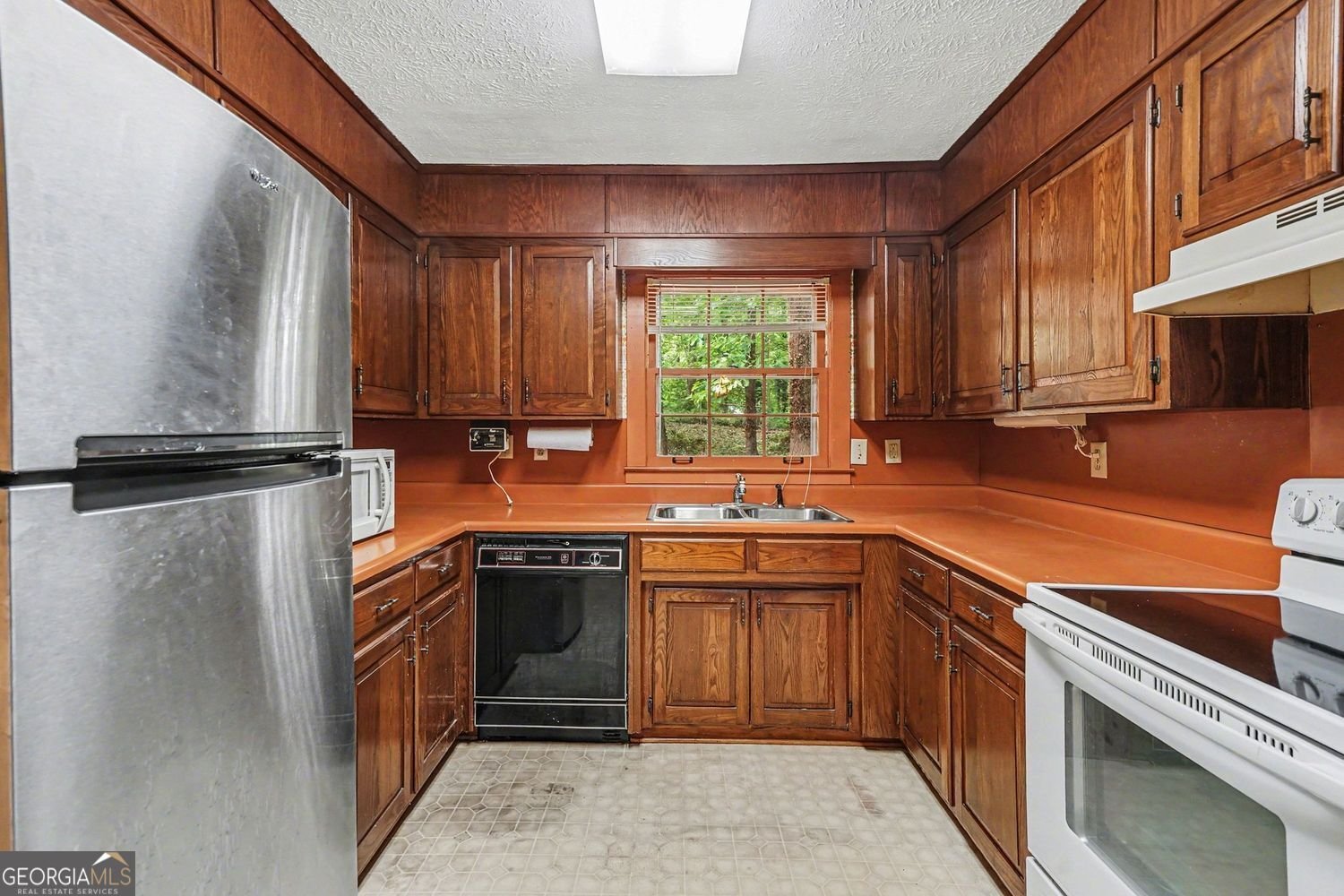 3642 Rainbow Circle Snellville - Photo 16