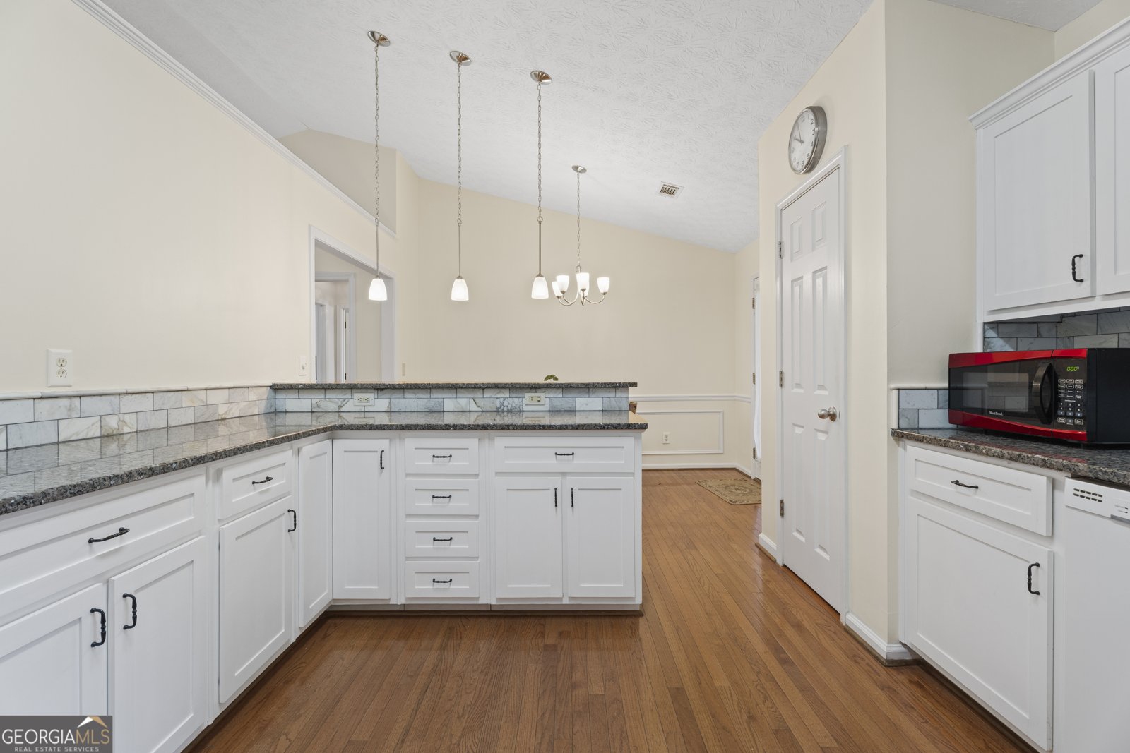 3737 Victoria Drive Buford - Photo 12