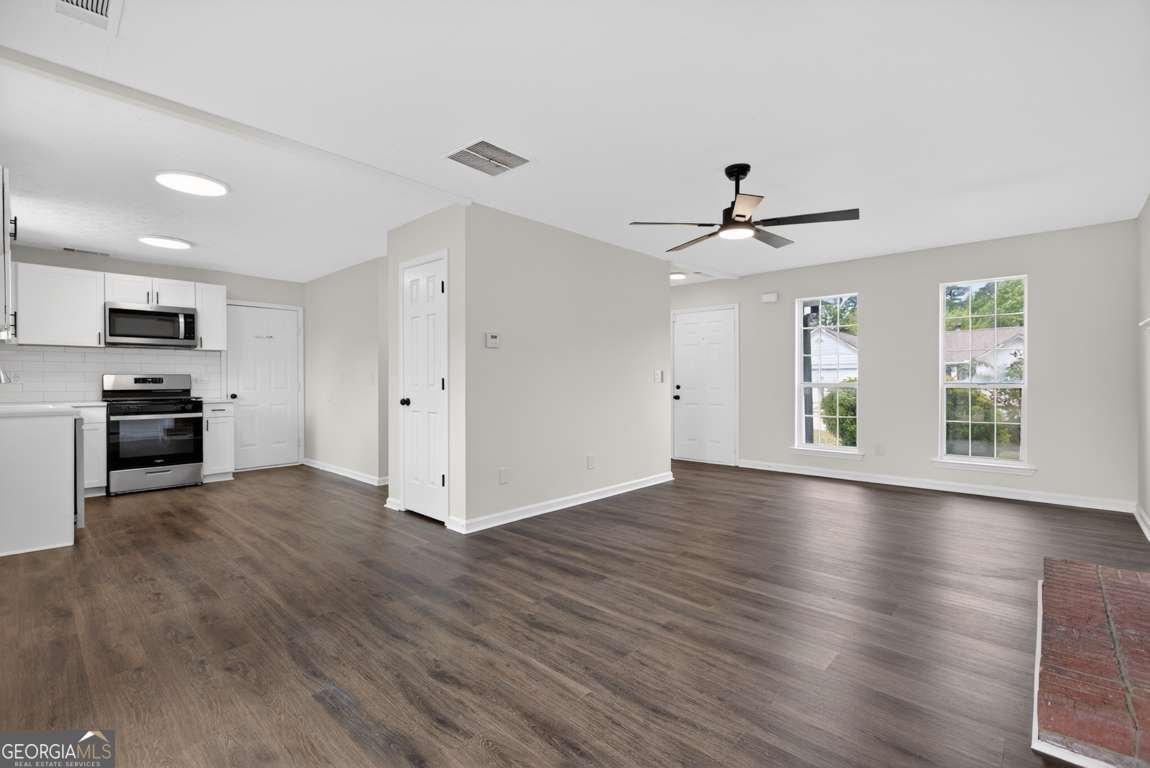 5627 Tunbridge Wells Court Lithonia - Photo 6