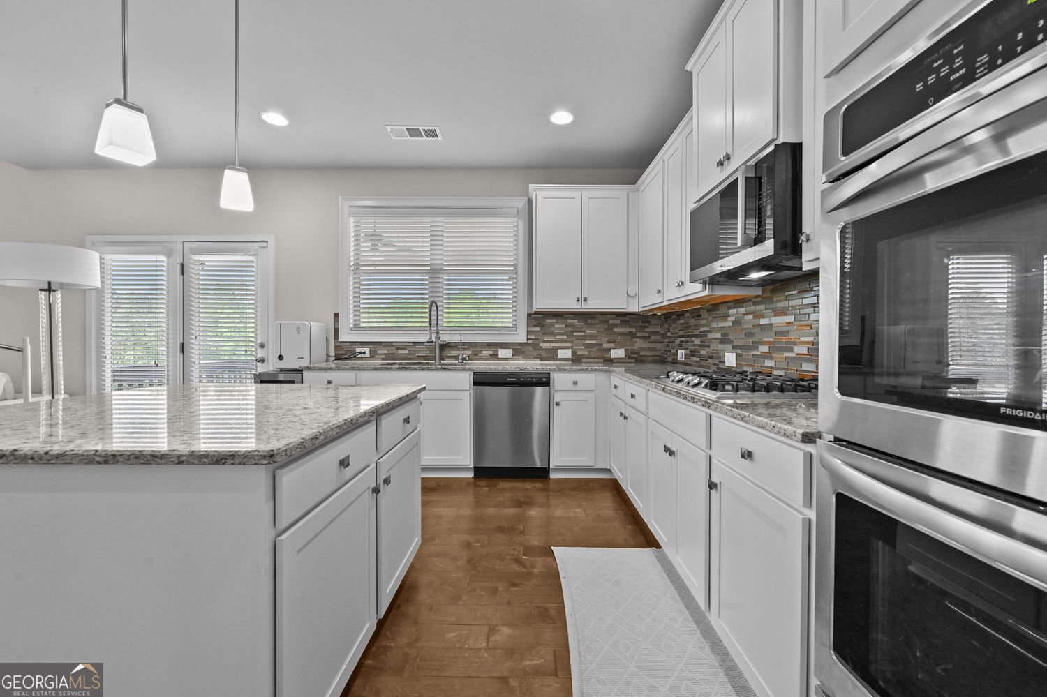 3998 Golden Gate Way Buford - Photo 14