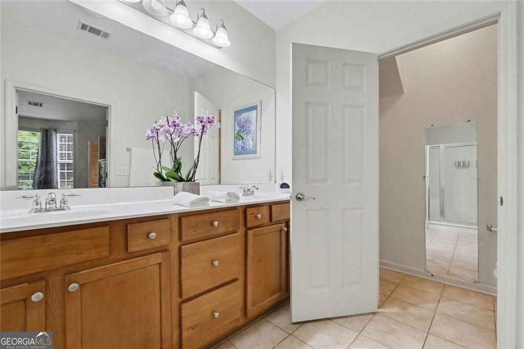 2674 Sardis Chase Court Buford - Photo 13
