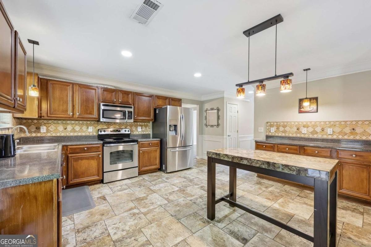 1943 Tulip Petal Road Auburn - Photo 13