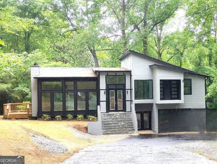 211 Marquis Court Lilburn - Photo 1