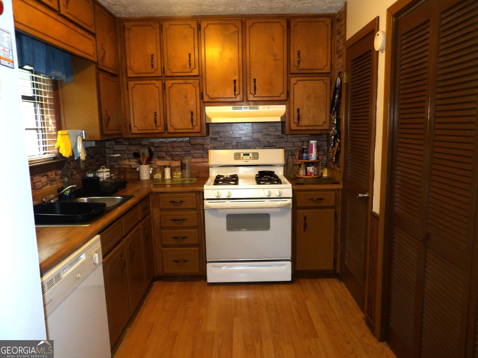 233 Leafwood Lane Riverdale - Photo 8