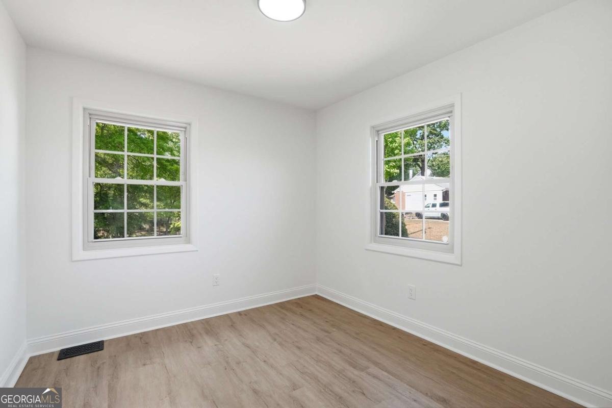 2880 Sherwood Road Smyrna - Photo 20