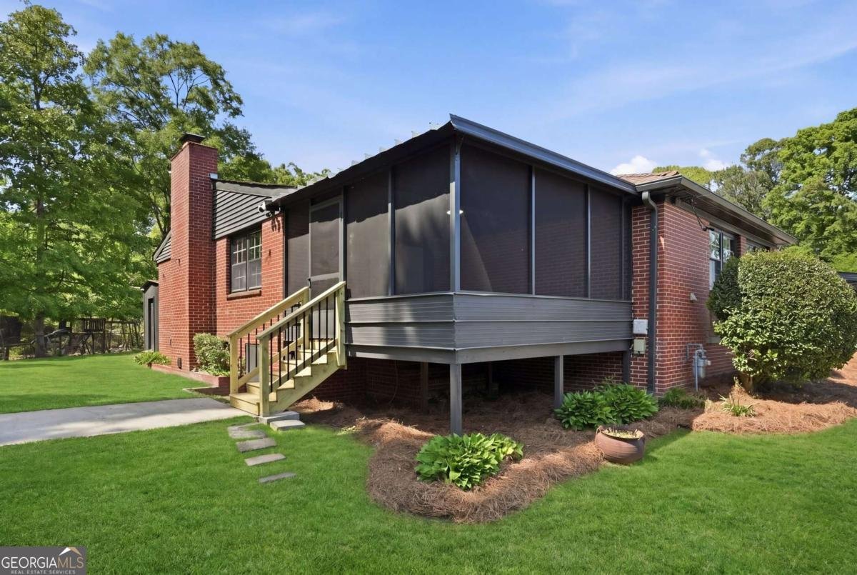 2880 Sherwood Road Smyrna - Photo 30