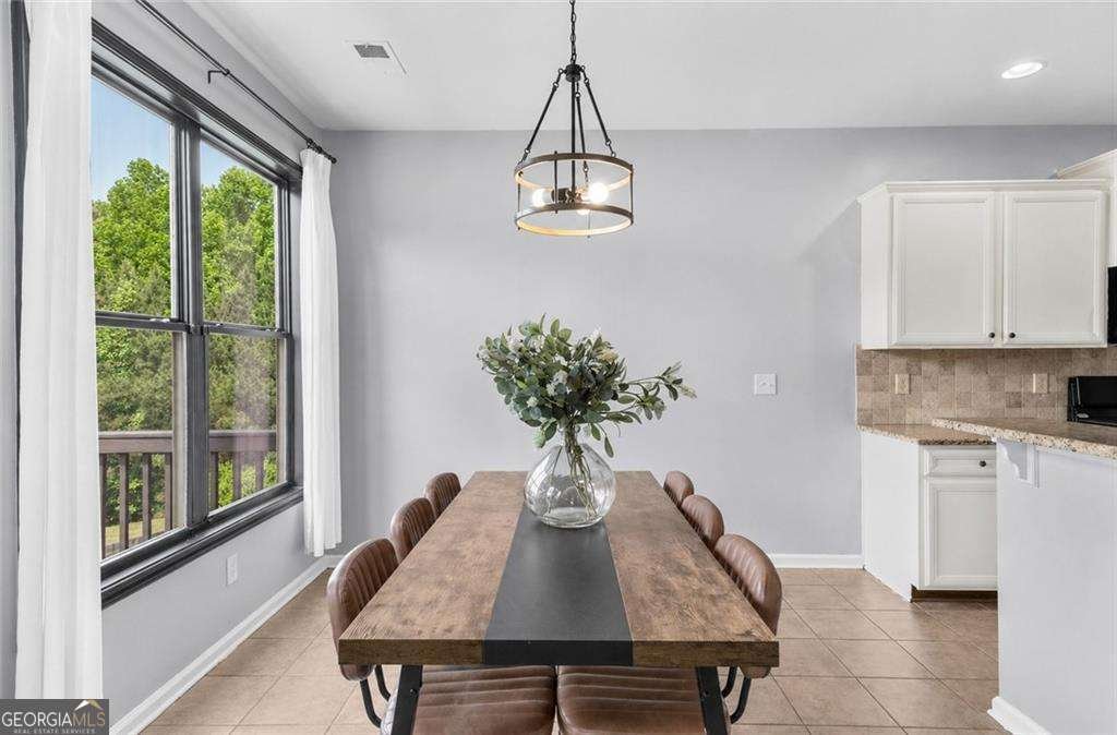 960 Upland Court Sugar Hill - Photo 9