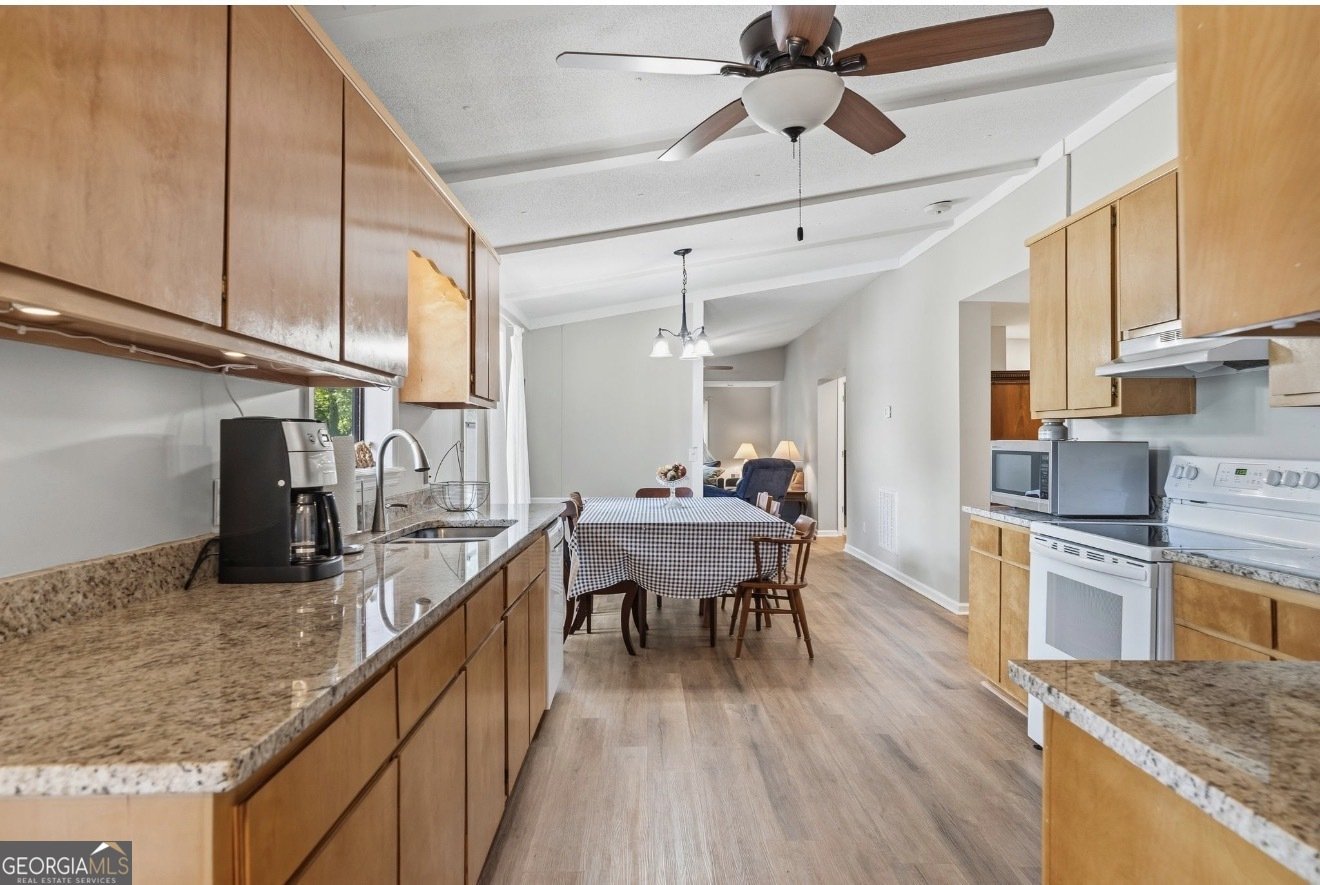 201 Collins Road Milledgeville - Photo 7