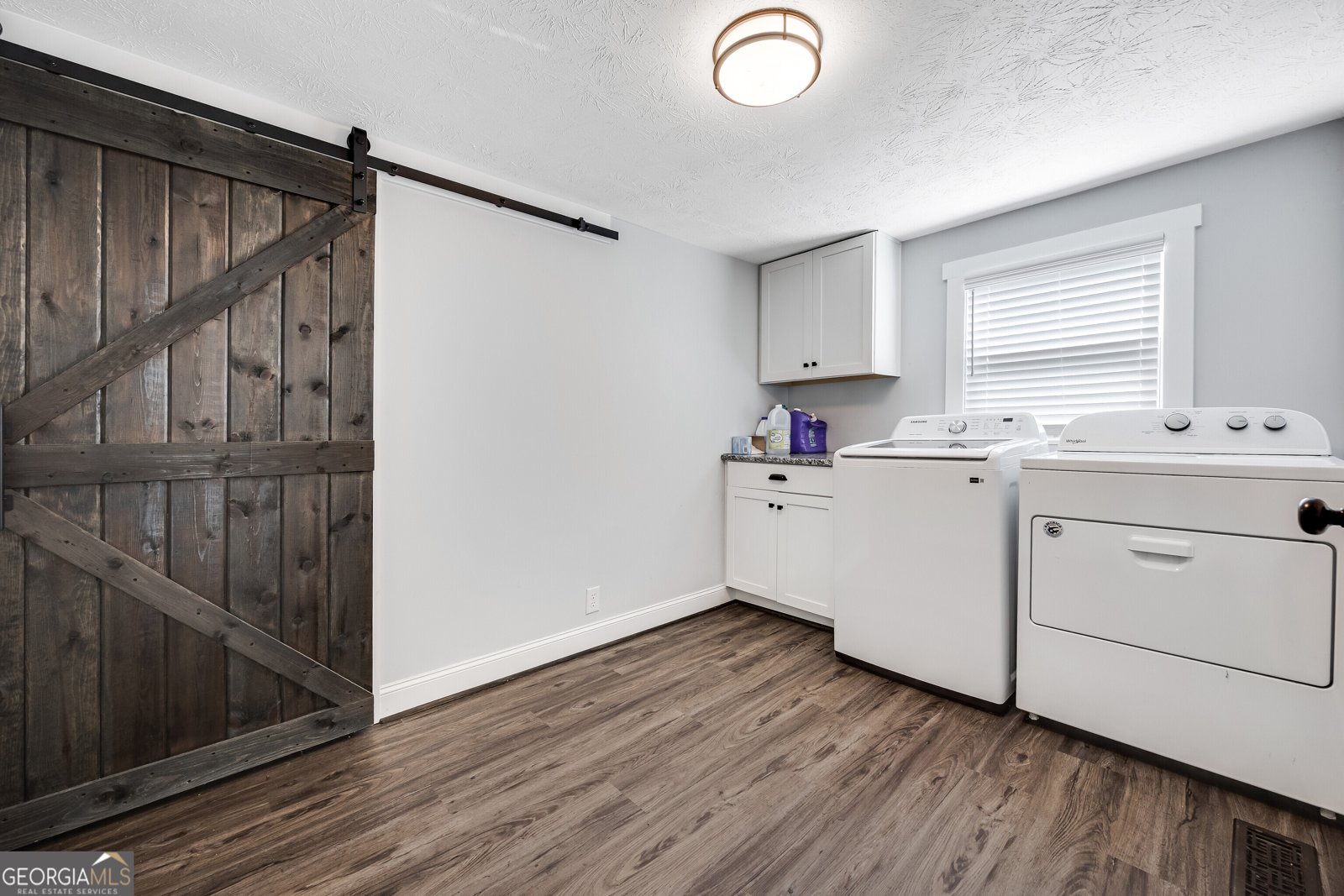 51 Cedar Circle West Point - Photo 18