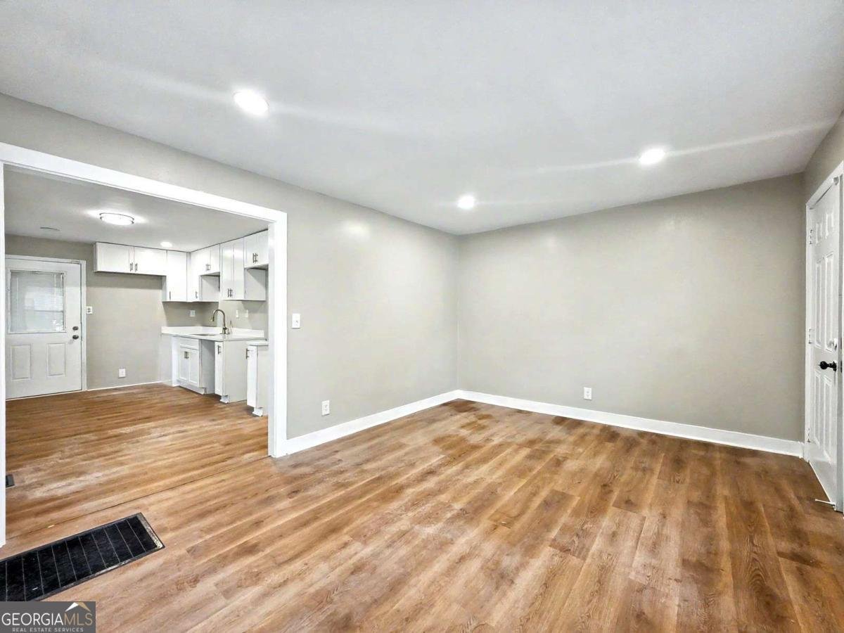 311 Henry Aaron Avenue Atlanta - Photo 10