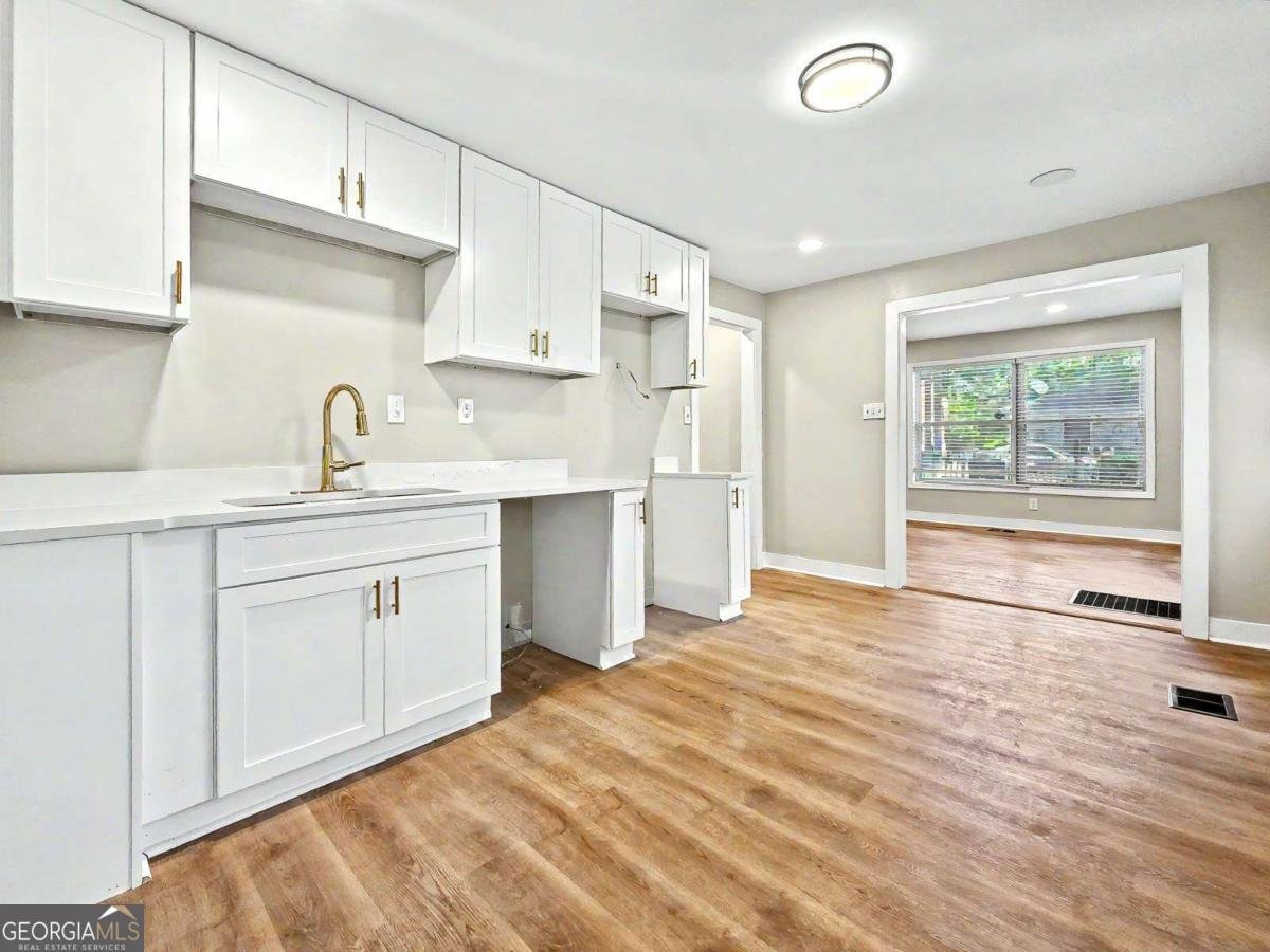 311 Henry Aaron Avenue Atlanta - Photo 8