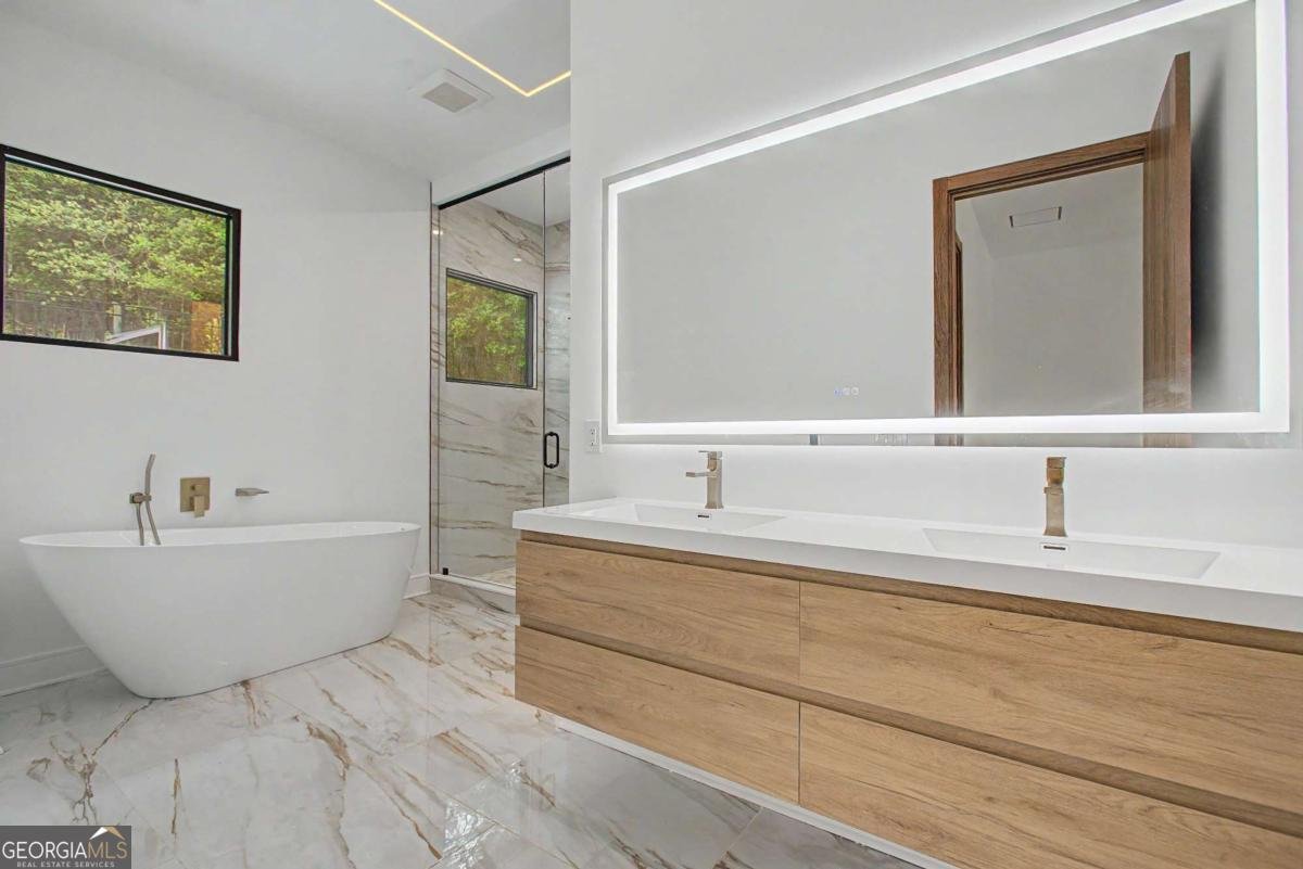 4250 Carmain Drive Atlanta - Photo 16