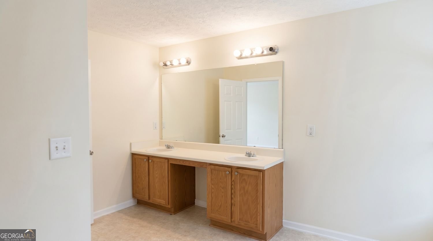 2909 Rusticwood Drive Snellville - Photo 29
