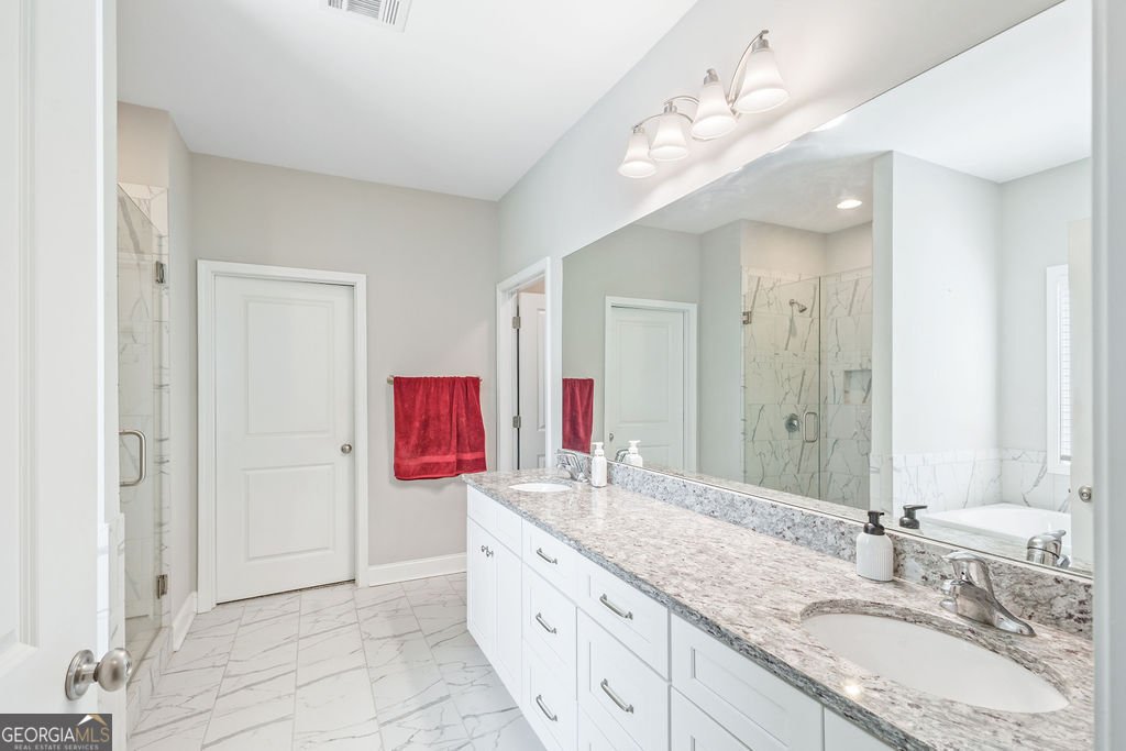 509 Lago Court Lagrange - Photo 17