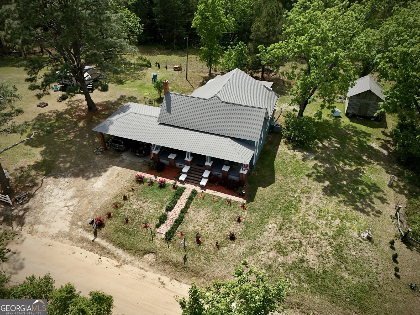 Photo 3