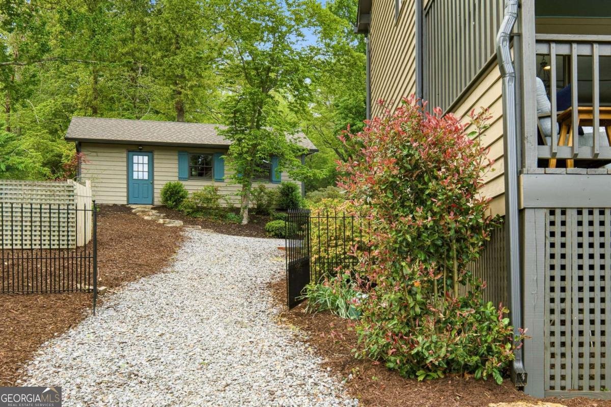 2110 Pine Lake Road Hiawassee - Photo 14