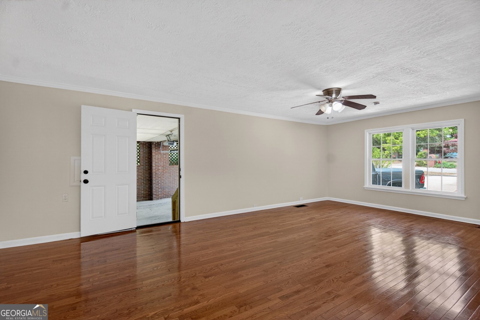 121 Chilton Crescent Lagrange - Photo 9