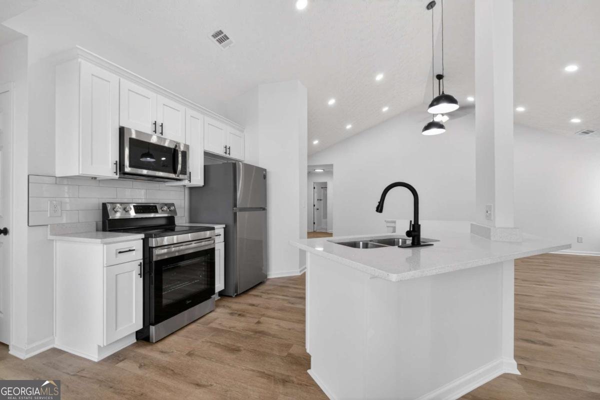 695 Chatham Park Drive Lawrenceville - Photo 12