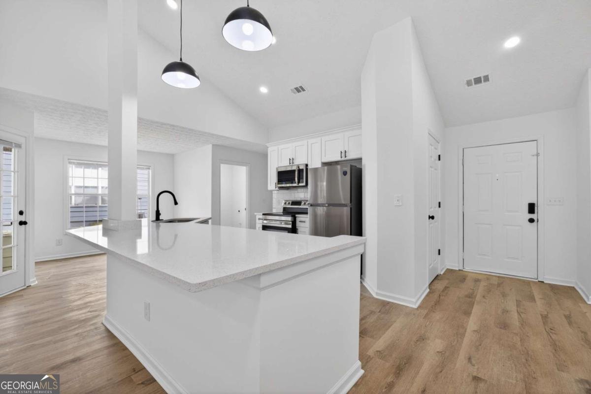 695 Chatham Park Drive Lawrenceville - Photo 8