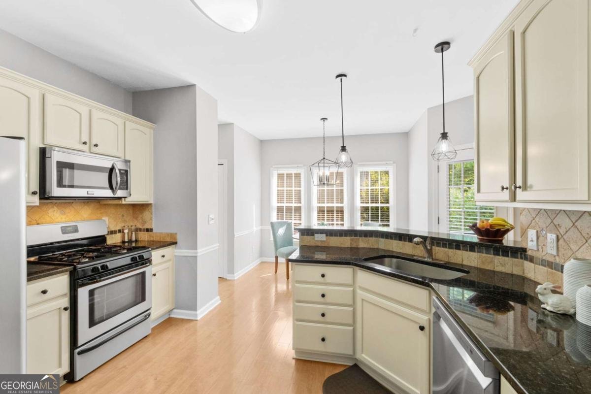 1020 Walnut Creek Drive Woodstock - Photo 18