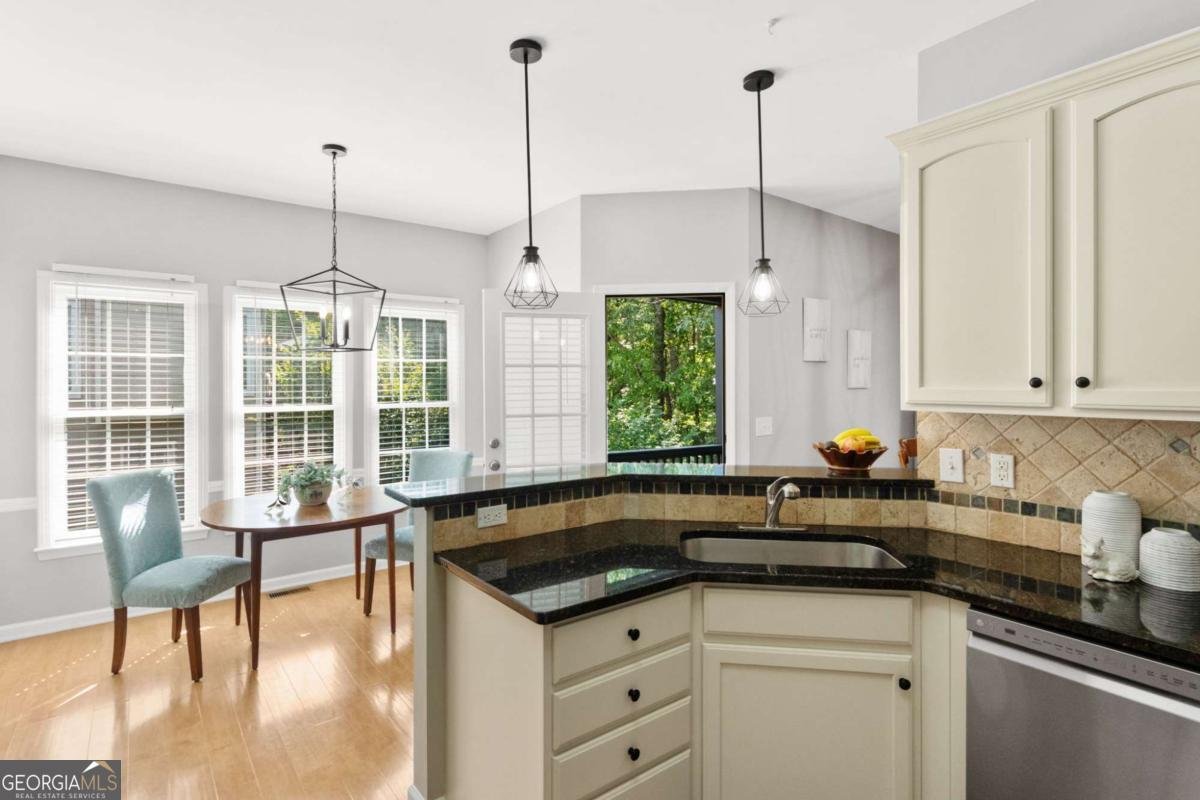 1020 Walnut Creek Drive Woodstock - Photo 21