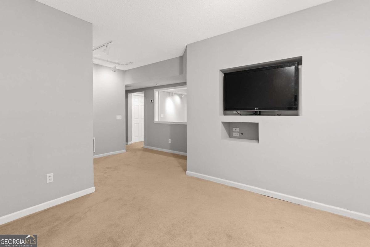 1020 Walnut Creek Drive Woodstock - Photo 38