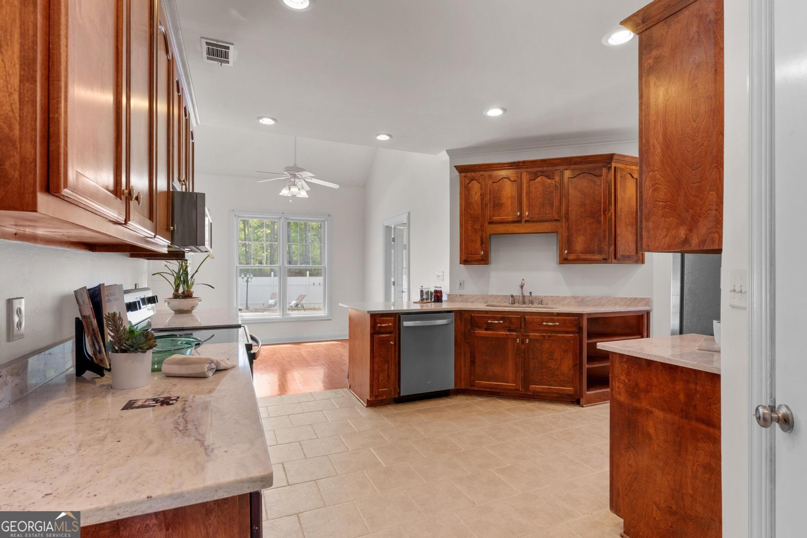 155 Rocky Way Williamson - Photo 8
