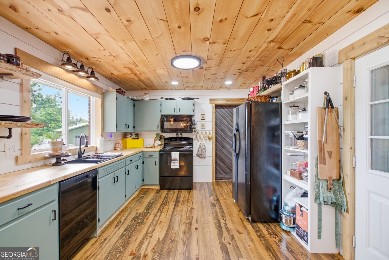 127 Akins Bridge Road Eastanollee - Photo 17