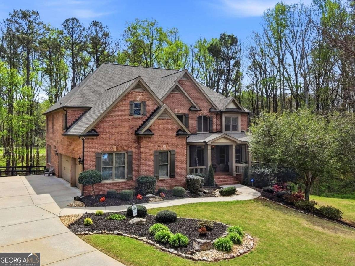 3155 Aldridge Court Cumming - Photo 1