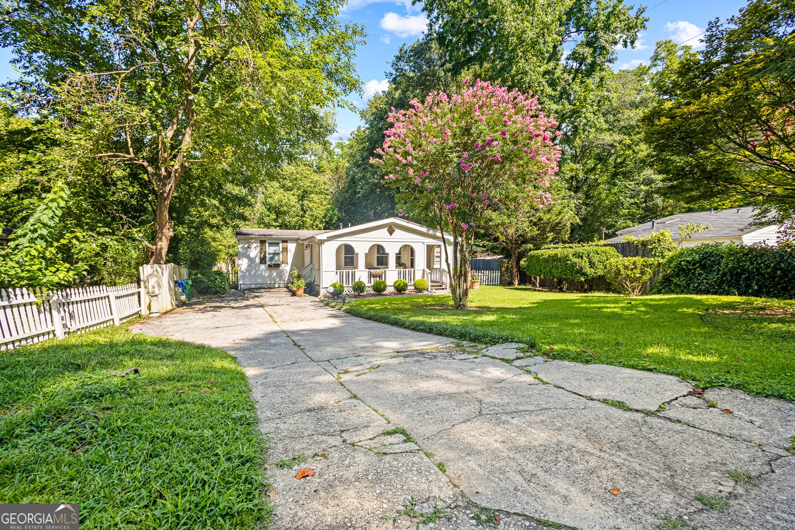 2738 Bamby Lane Brookhaven - main photo