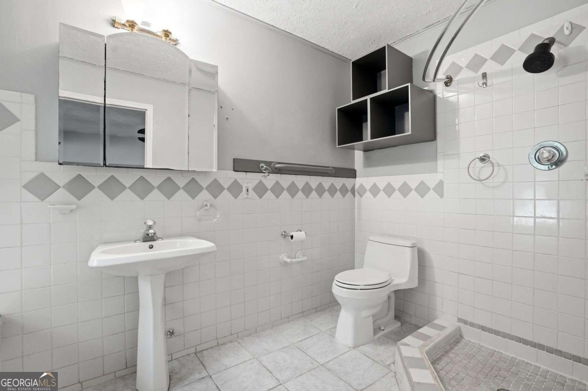 2160 Six Branches Drive Roswell - Photo 32