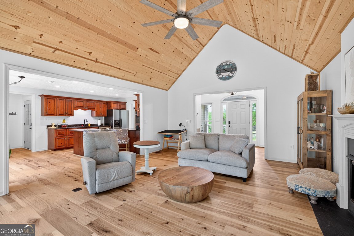 1207 Lakeland Drive Toccoa - Photo 12