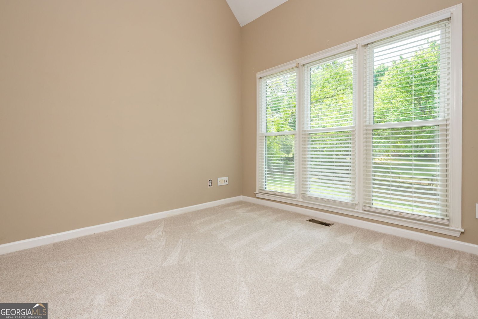 455 State Street Roswell - Photo 52