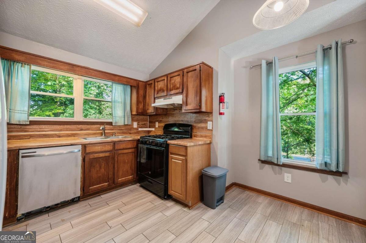 3401 Dogwood Place Decatur - Photo 12