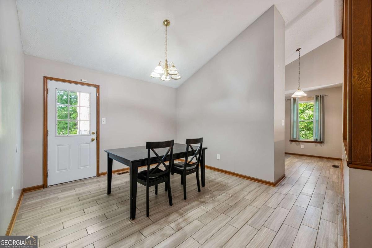 3401 Dogwood Place Decatur - Photo 13