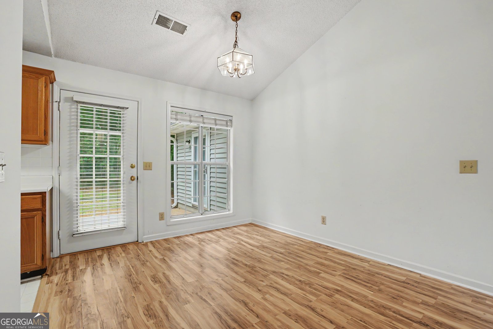 2365 Holly Branch Drive Cumming - Photo 10
