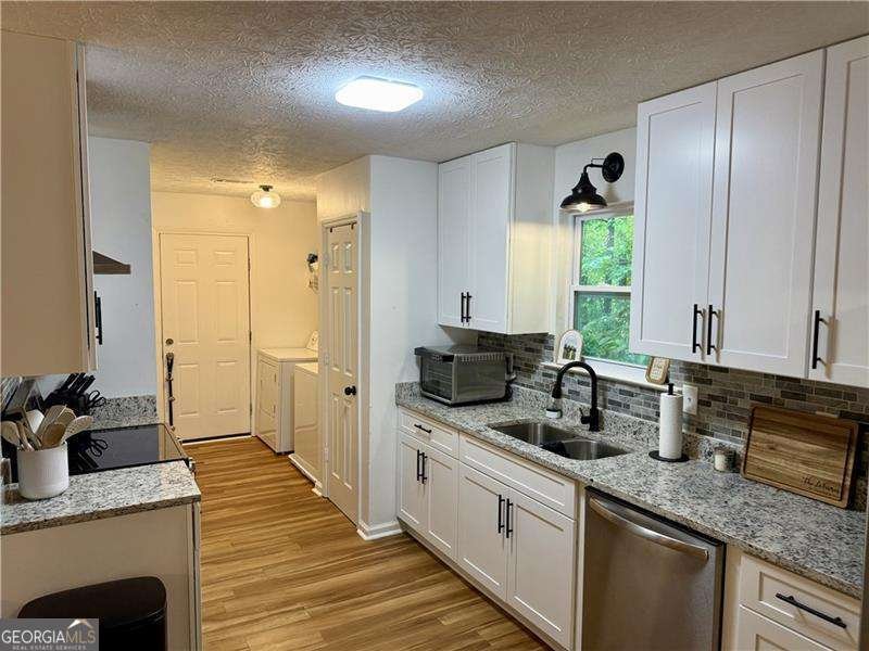 140 Rosewood Drive Dallas - Photo 6