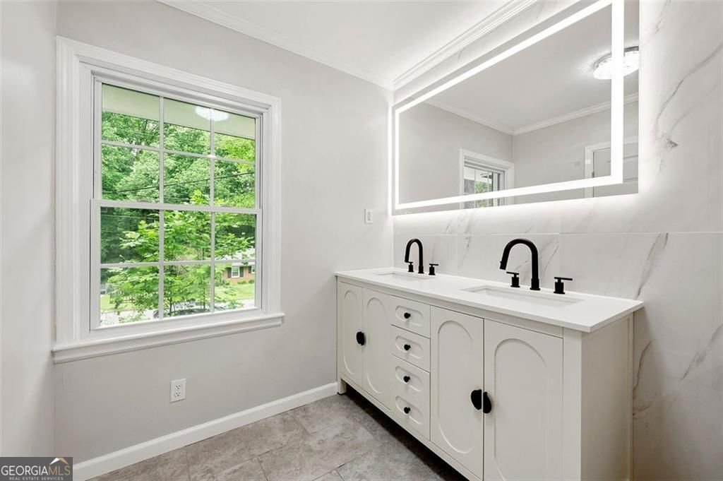 2828 Cloverhurst Drive Atlanta - Photo 18