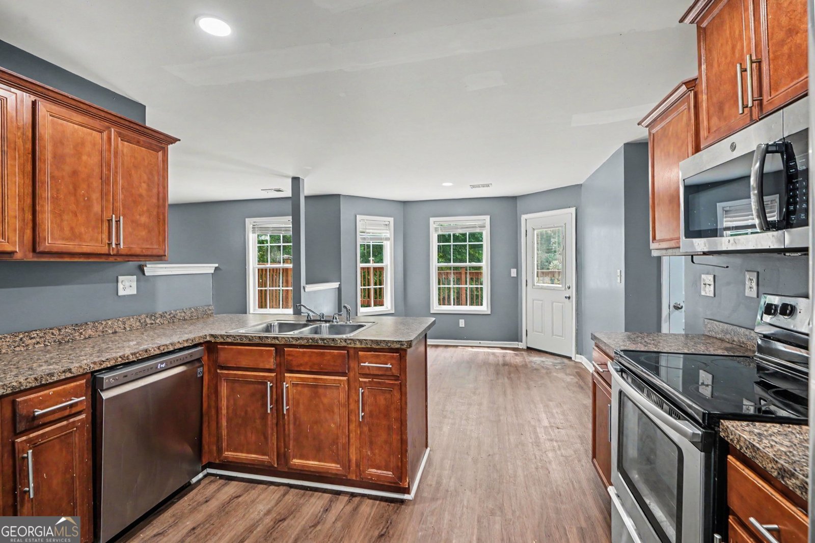 386 Madison Avenue Hampton - Photo 18