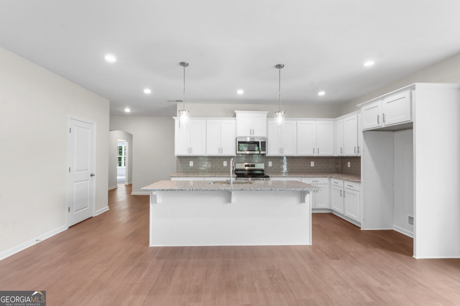1046 Sun Valley Court Macon - Photo 11