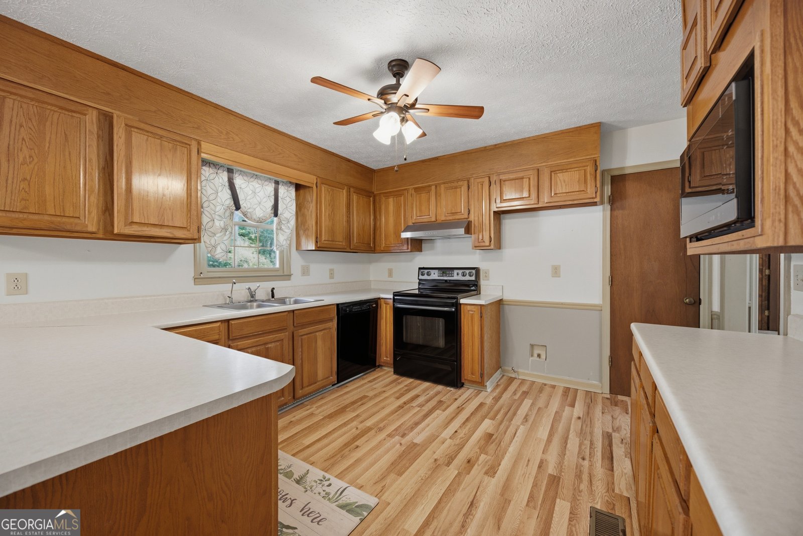 1787 Kays Court Macon - Photo 15