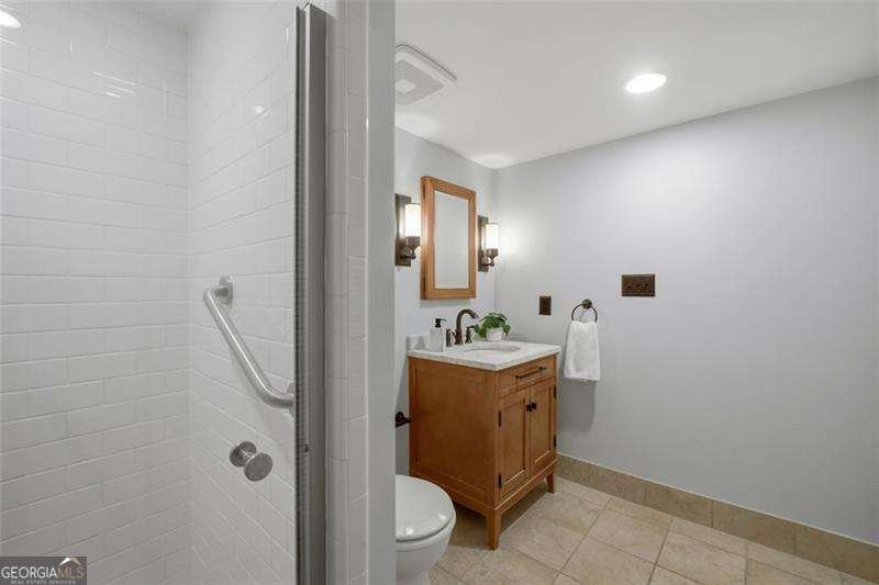 413 The North Chace Sandy Springs - Photo 20