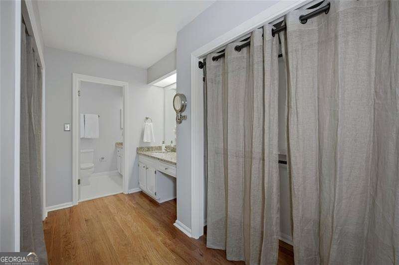 413 The North Chace Sandy Springs - Photo 28