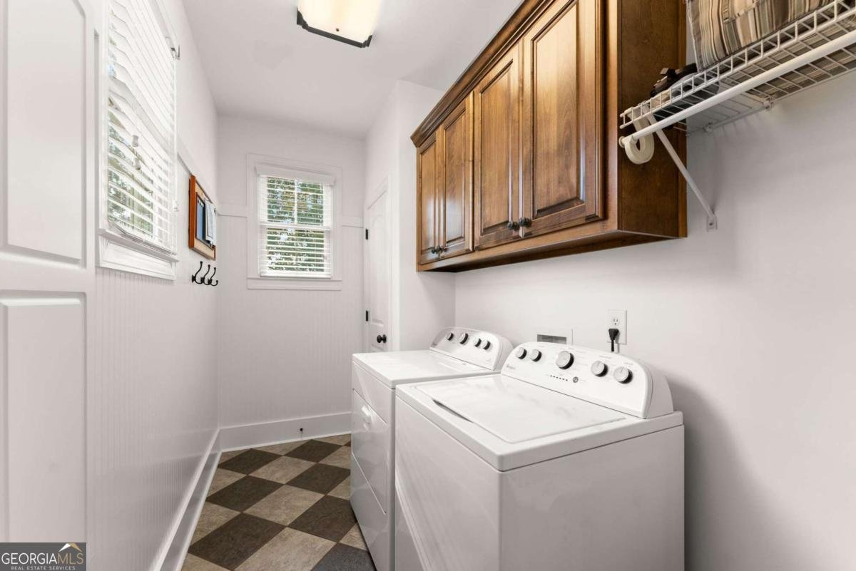 4529 Montclair Circle Gainesville - Photo 9