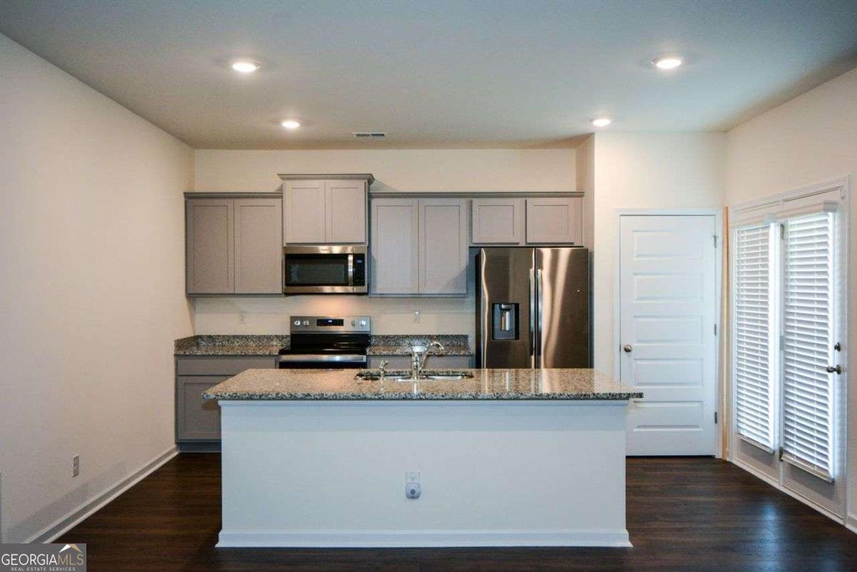 8594 Seabiscuit Road Lithonia - Photo 12