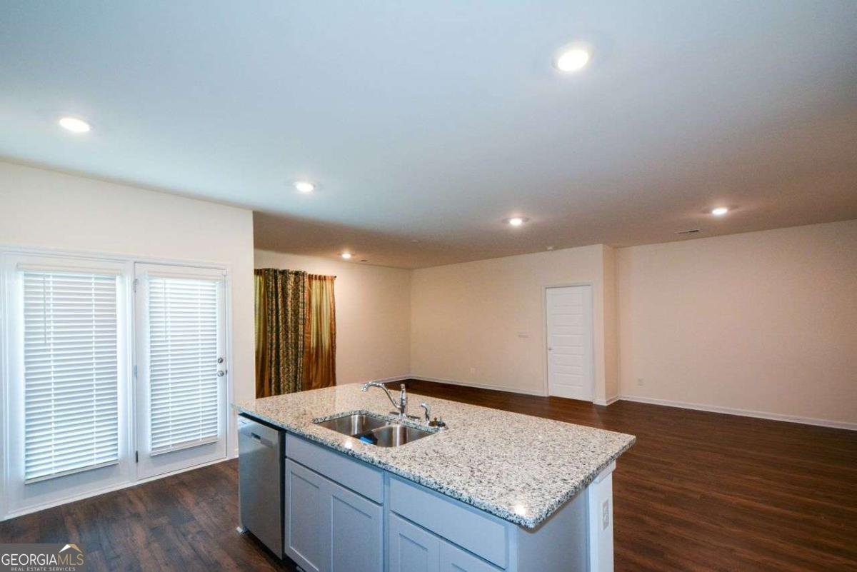 8594 Seabiscuit Road Lithonia - Photo 16