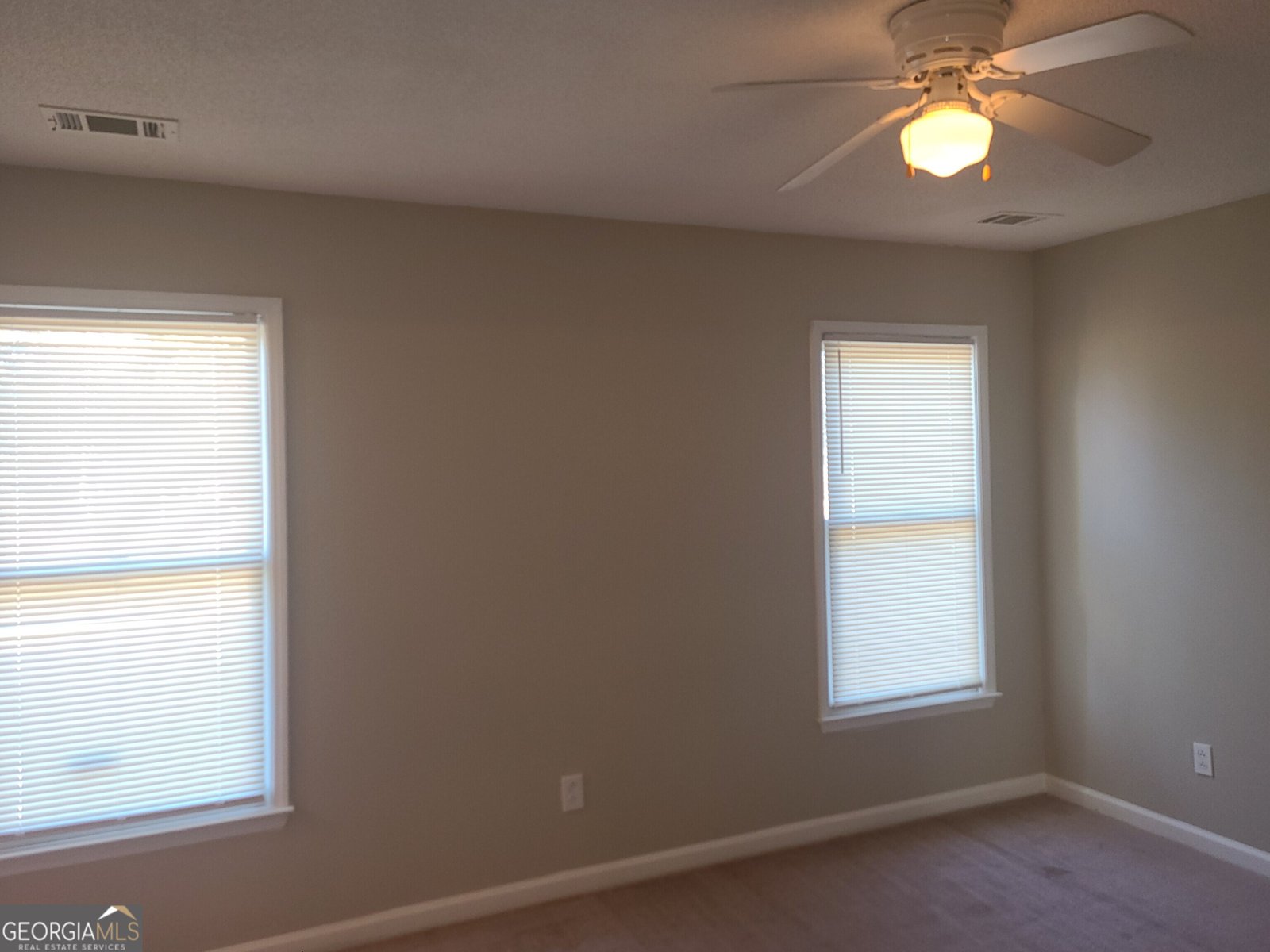 8010 Woodlake Drive Riverdale - Photo 13