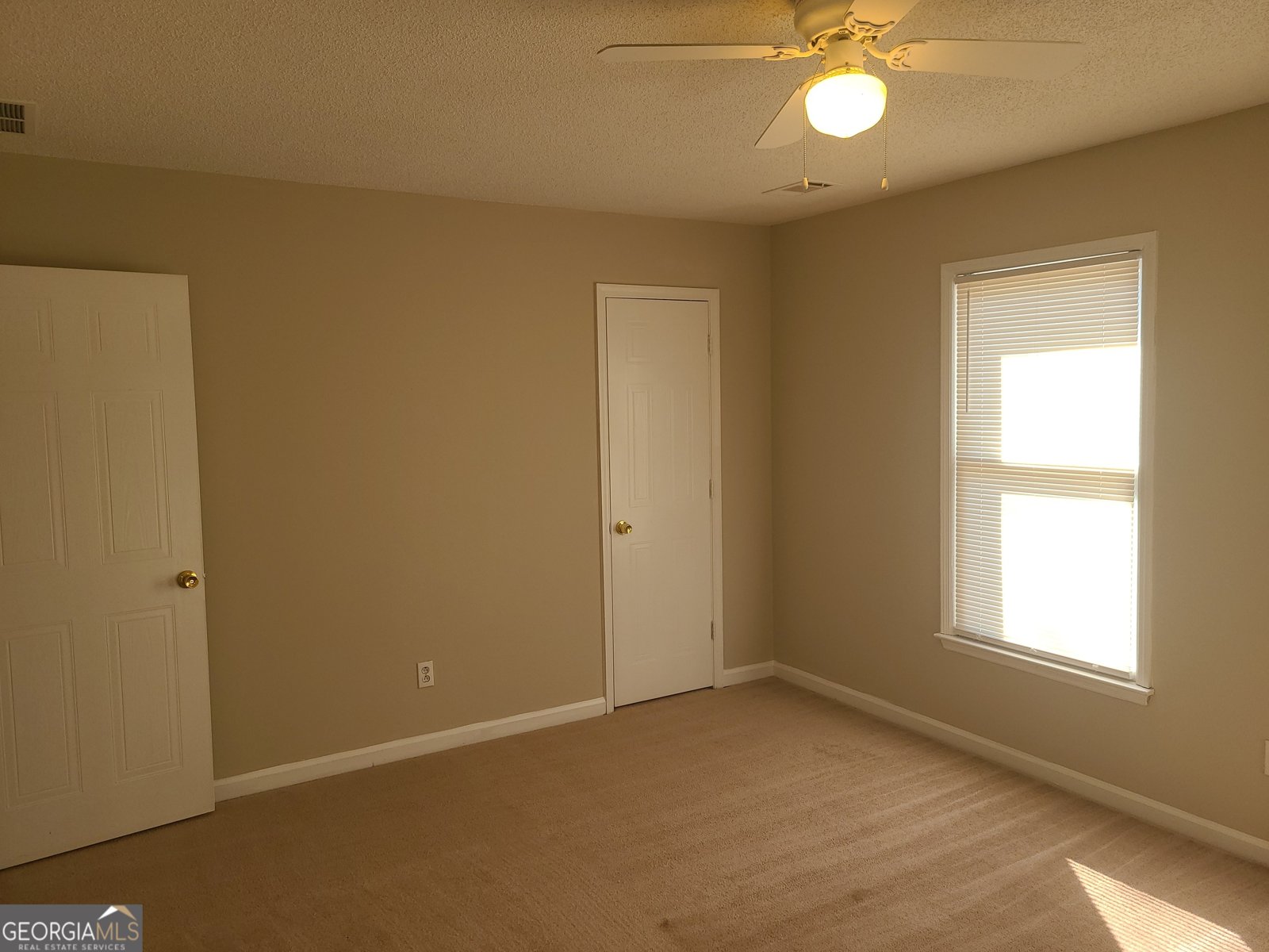 8010 Woodlake Drive Riverdale - Photo 18